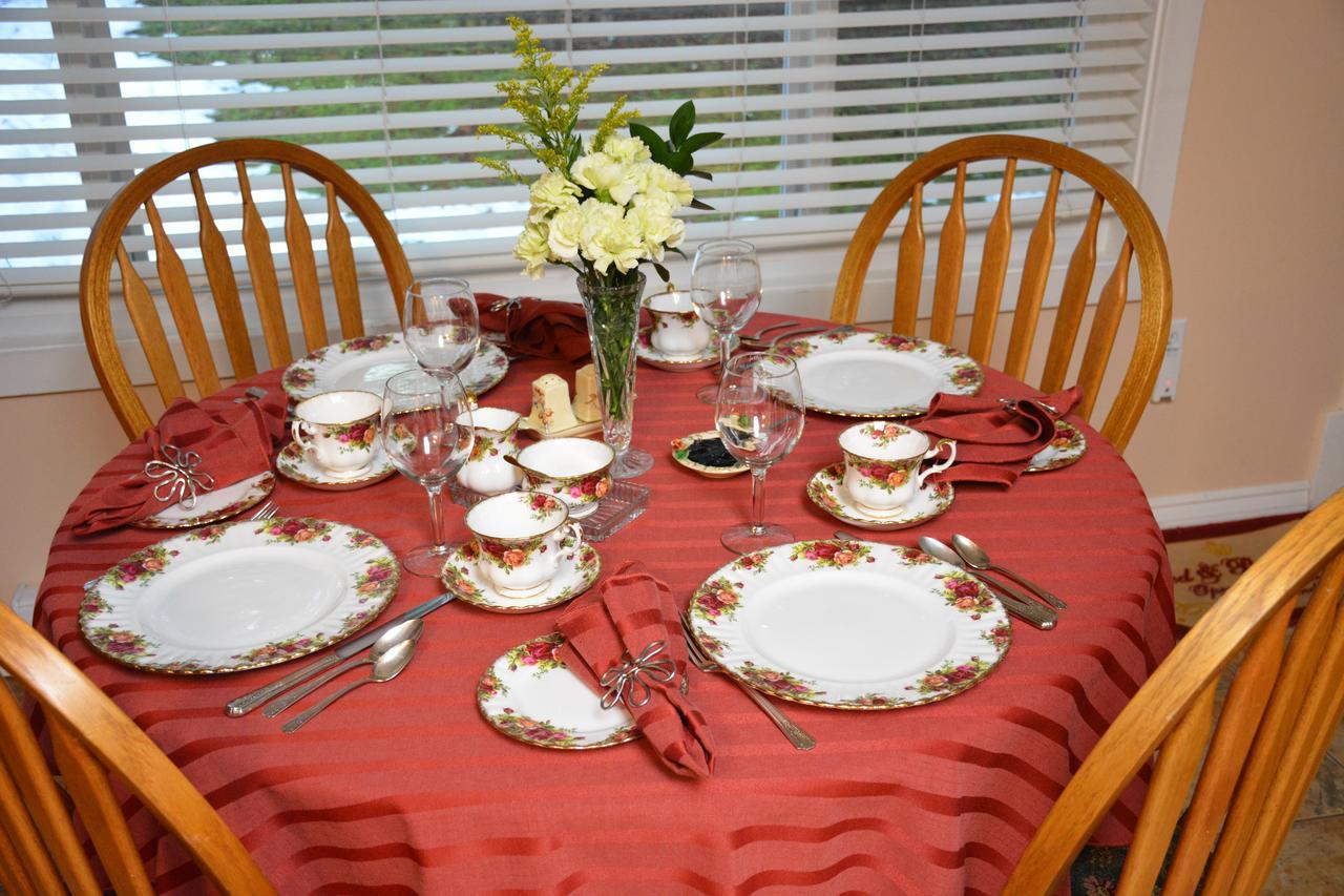 Tea Cozy Bed & Breakfast Qualicum Beach Exterior foto