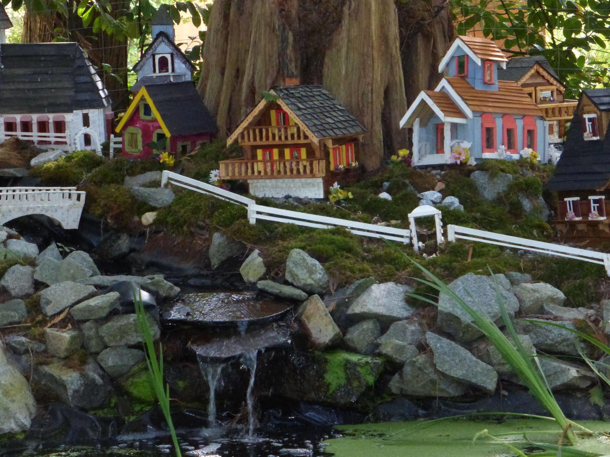 Tea Cozy Bed & Breakfast Qualicum Beach Exterior foto